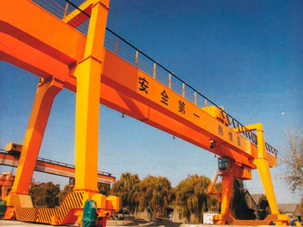 双梁龙门吊